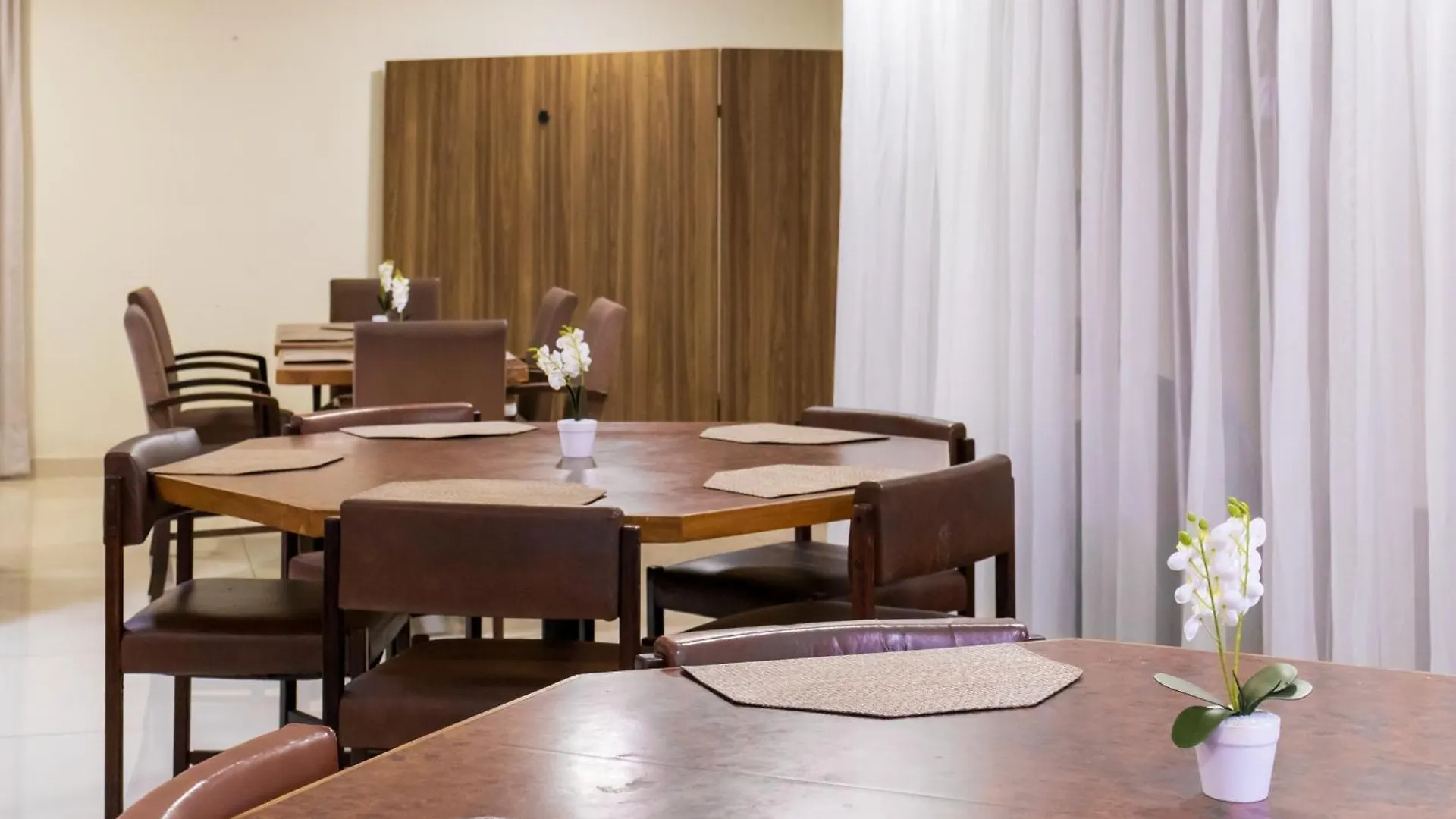Brasilia Tower Hotel By Castelo Itaipava