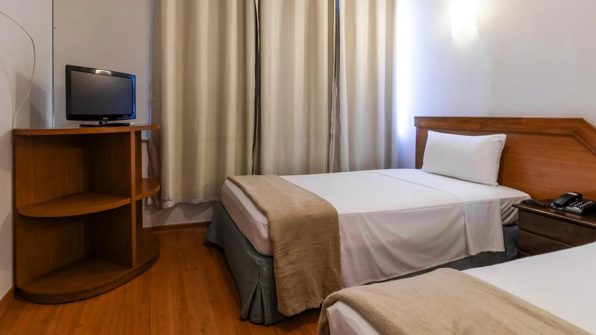 Brasilia Tower Hotel By Castelo Itaipava